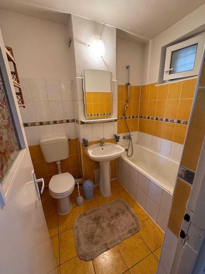 Apartament cu 2 camere semidecomandat în Drumul Carului