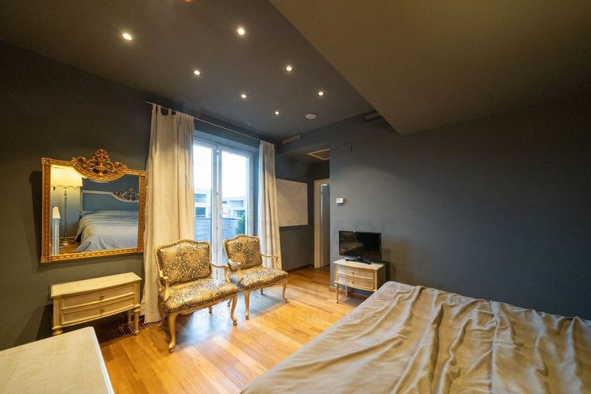 Penthouse cu 3 camere semidecomandat, mobilat în Herăstrău