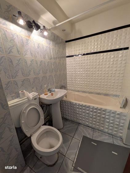 Apartament cu 2 camere semidecomandat în Brazda lui Novac