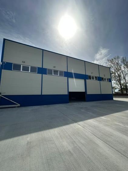 Spațiu industrial, de 2,505.1799316406 mp, în Exterior Vest