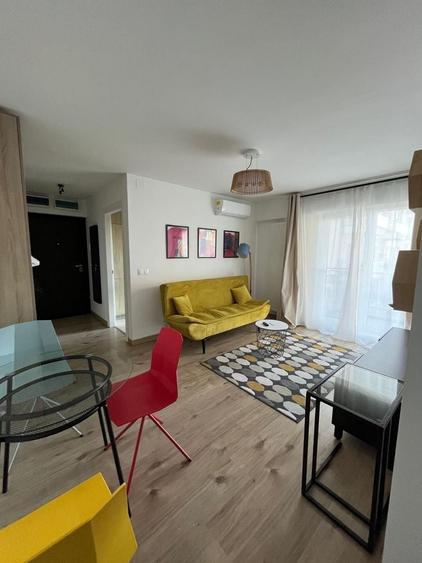 Apartament cu 2 camere semidecomandat în Pipera