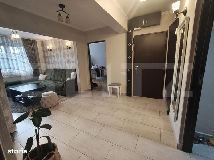 Apartament cu 4 camere decomandat în Decebal
