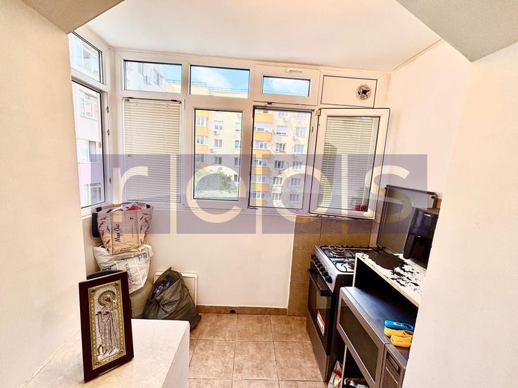 Apartament cu 3 camere în 1 Decembrie 1918