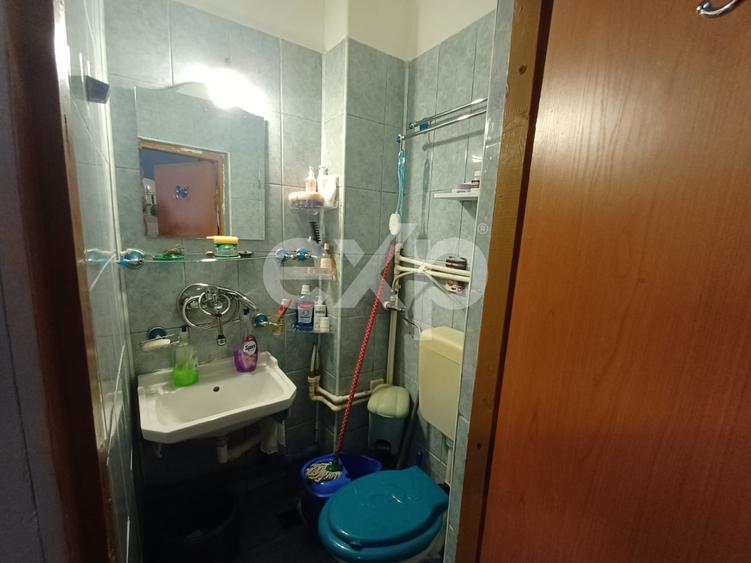Garsonieră semidecomandată, mobilată în Războieni