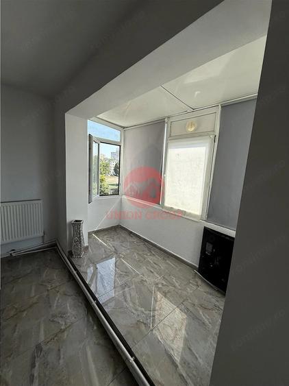 Apartament cu 3 camere decomandat în Tomis Nord