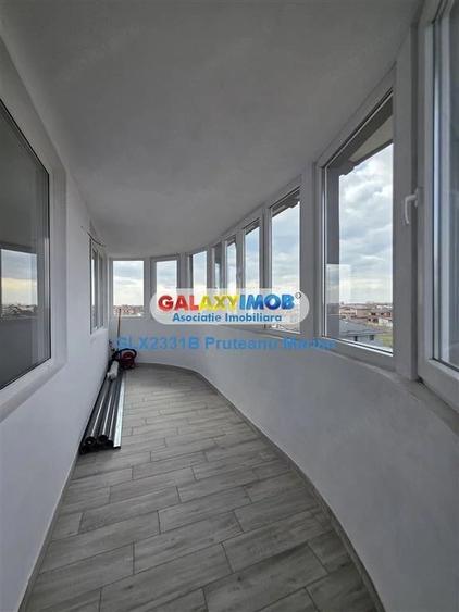 Apartament cu 3 camere semidecomandat în Central