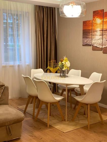 Apartament cu 5 camere decomandat, mobilat în Plopilor