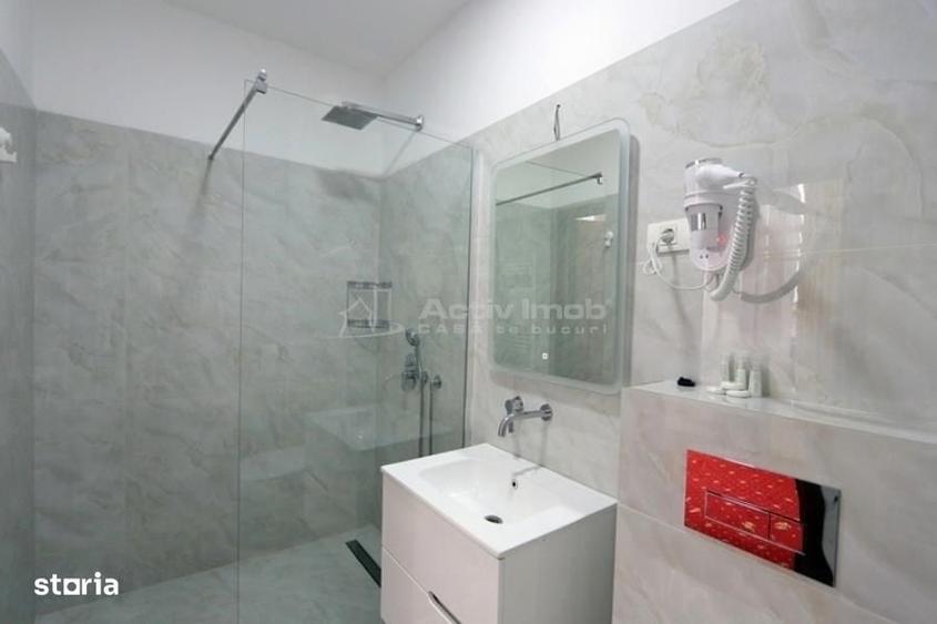 Spațiu comercial, de 1,050 mp, în Central