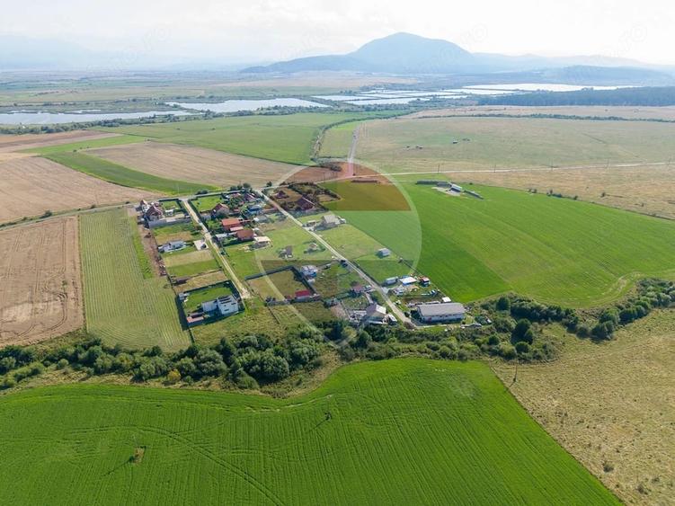 Teren de 1100 mp, în Satu Nou