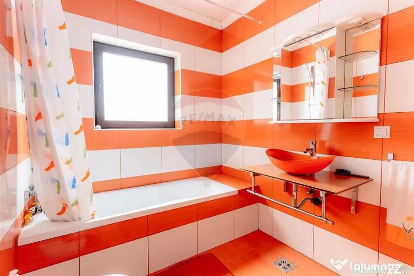 Casă cu 5 camere cu Teren 1240 Mp în Băbana