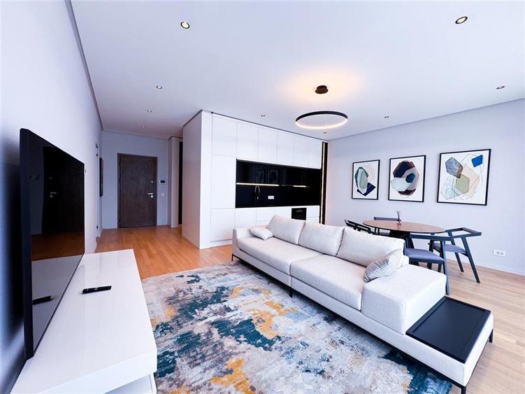 Apartament cu 2 camere de inchiriat One Rahmaninov - 1