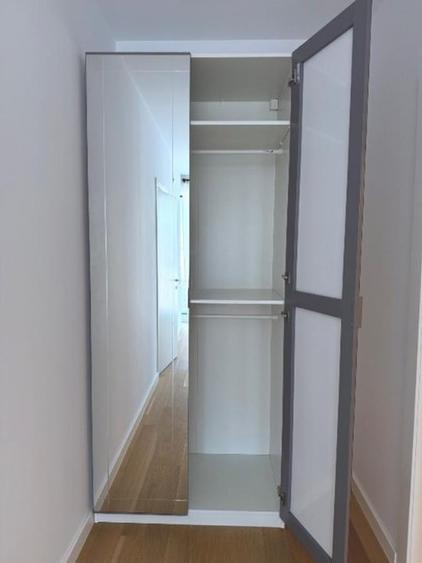 Apartament cu 3 camere semidecomandat, mobilat în Timpuri Noi