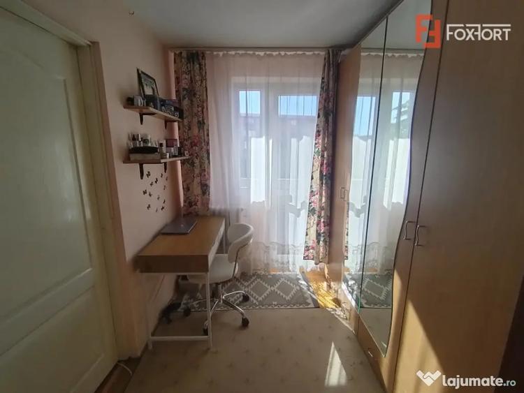 Apartament cu 2 camere semidecomandat în Șagului