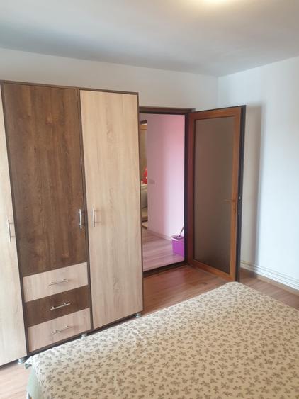 Apartament cu 3 camere nedecomandat în Central