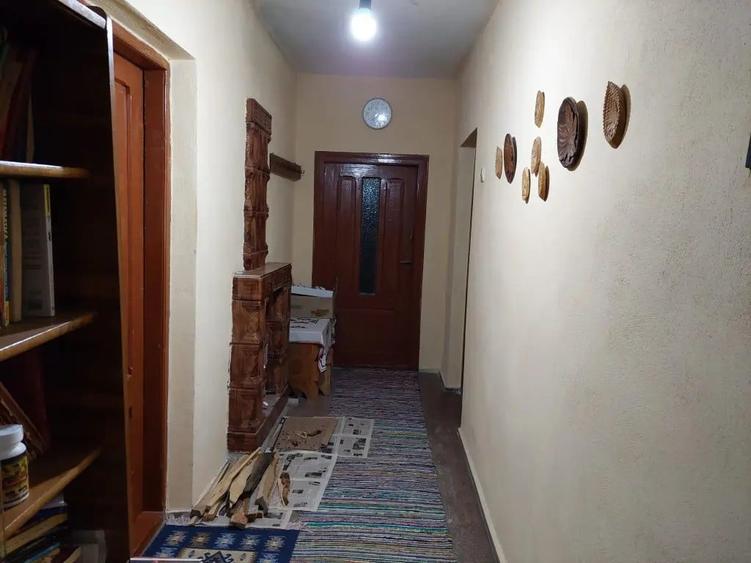 Casă cu 3 camere în Sud