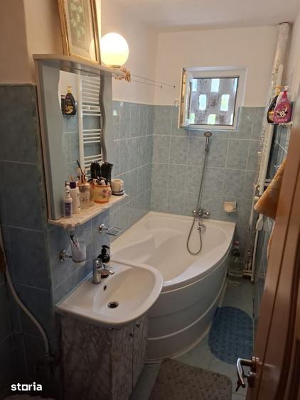 Apartament cu 2 camere în Km 4