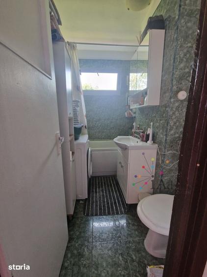 Apartament cu 3 camere în Astra