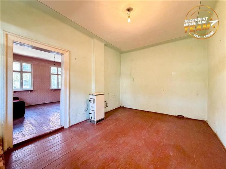 Casă individuală cu 3 camere cu Teren 512 Mp în Semicentral