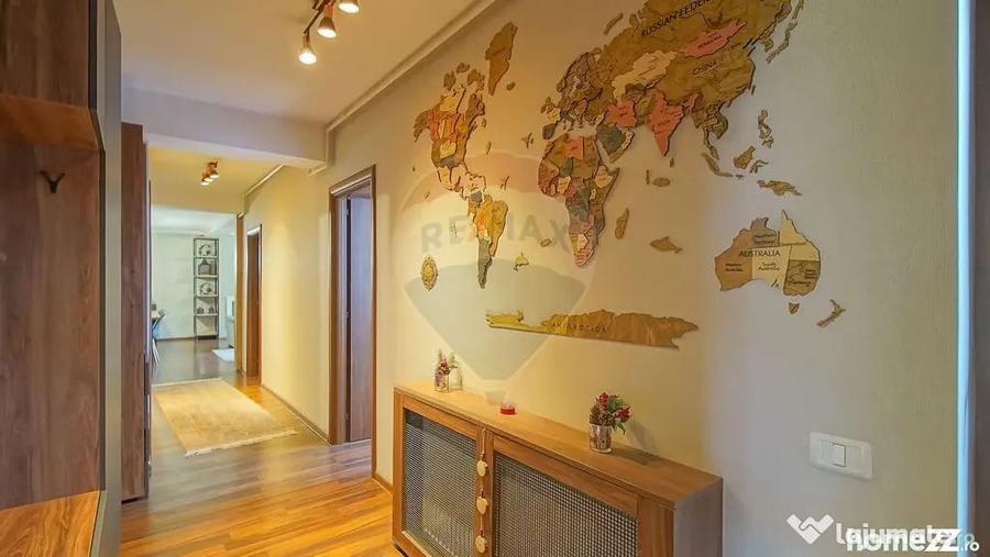 Apartament cu 3 camere decomandat în Central