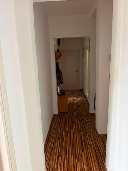 Apartament cu 3 camere decomandat în Inel II