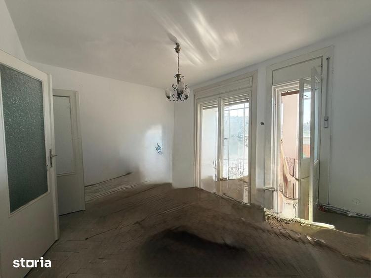 Apartament cu 3 camere în Tipografilor