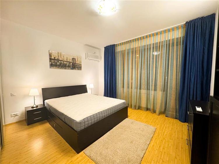 Apartament cu 4 camere semidecomandat în Floreasca