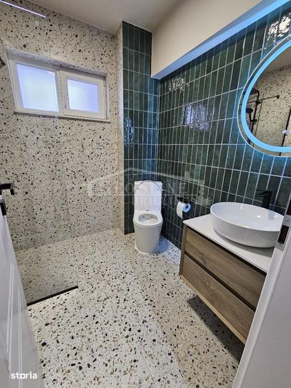 Apartament cu 3 camere decomandat în Sud
