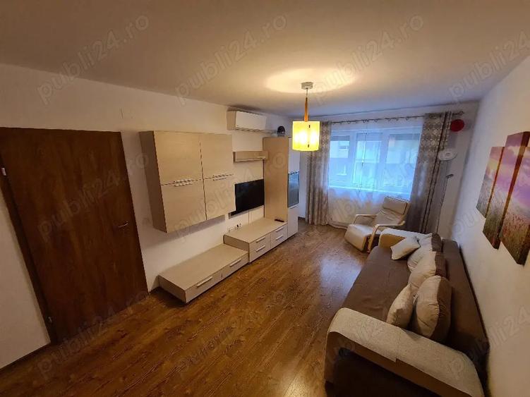 Apartament cu 2 camere decomandat în Nufărul
