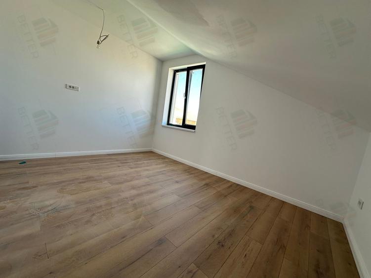 Casă individuală cu 3 camere cu Teren 389 Mp în Berceni
