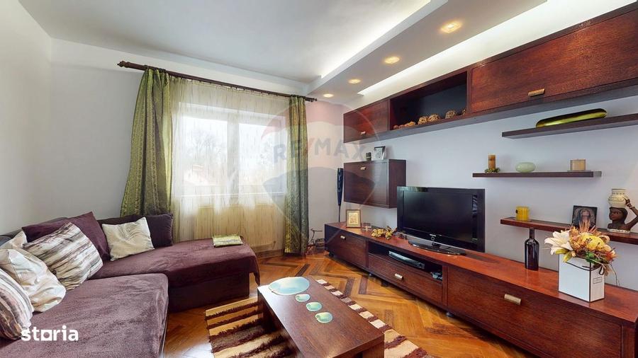 Apartament cu 2 camere decomandat, mobilat în Central