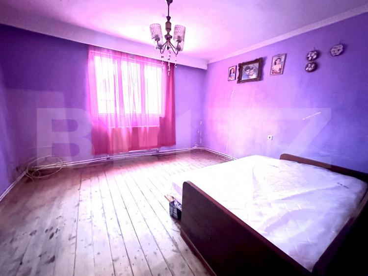 Casă cu 3 camere cu Teren 733 Mp în Central