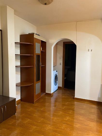 Apartament cu 2 camere decomandat în Popa Șapcă