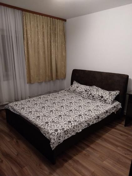Apartament cu 2 camere decomandat în City Park Mall