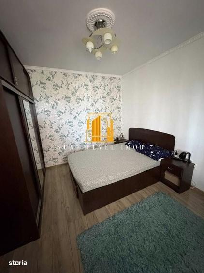 Apartament cu 3 camere decomandat în Bere