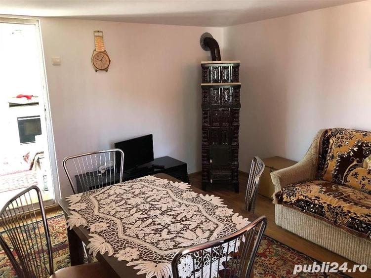 Casă cu 4 camere cu Teren 1700 Mp în Central