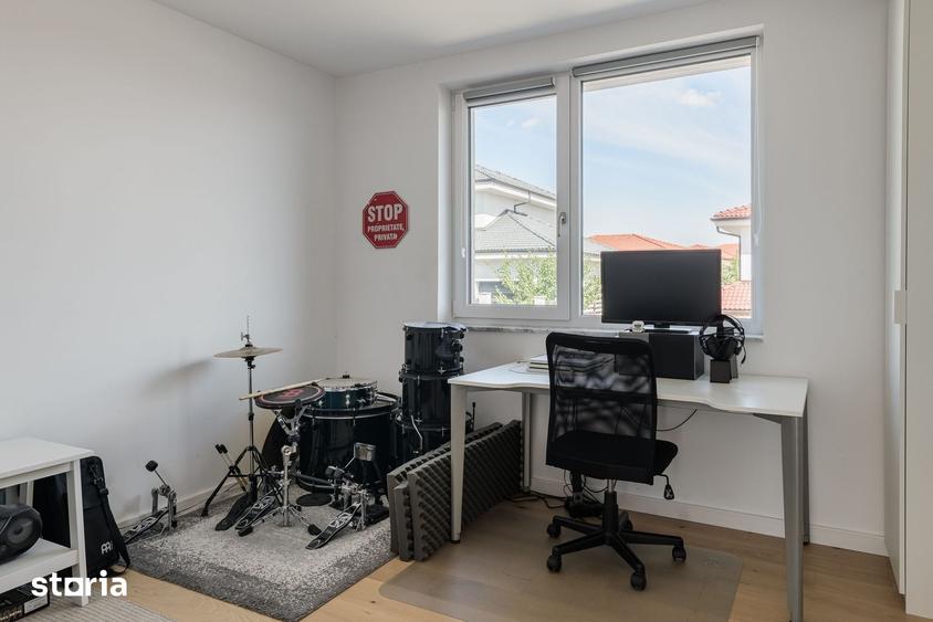 Casă cu 6 camere cu Teren 468 Mp în Apahida