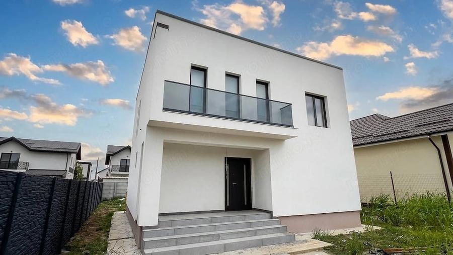 Casă cu 5 camere în Central