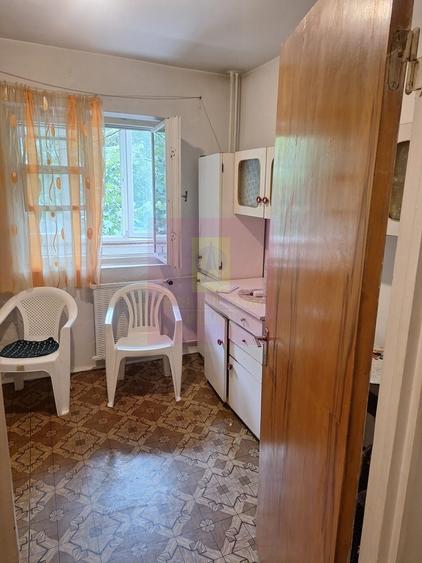 Apartament cu 2 camere decomandat în Aviației