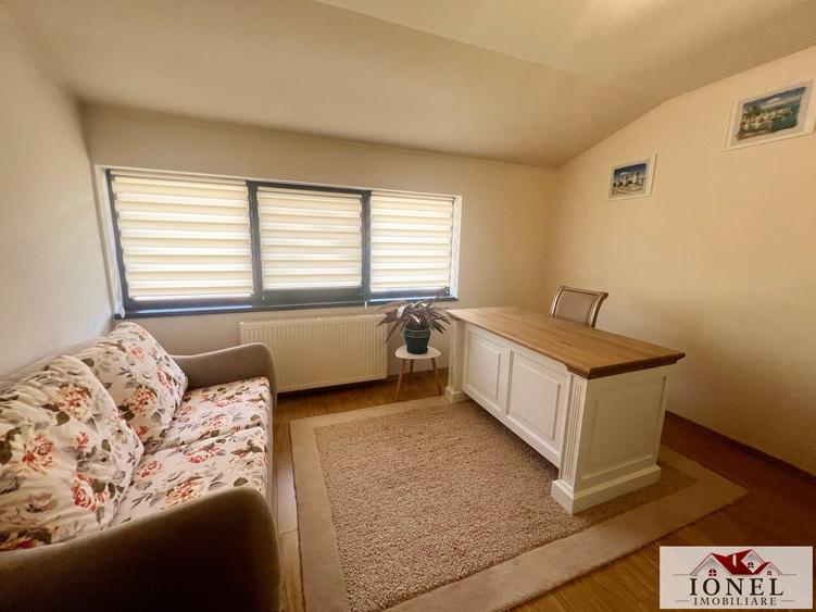 Duplex cu 4 camere cu Canalizare în Micești