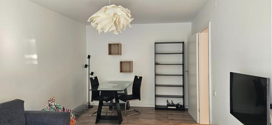 Apartament cu 2 camere decomandat în Berceni