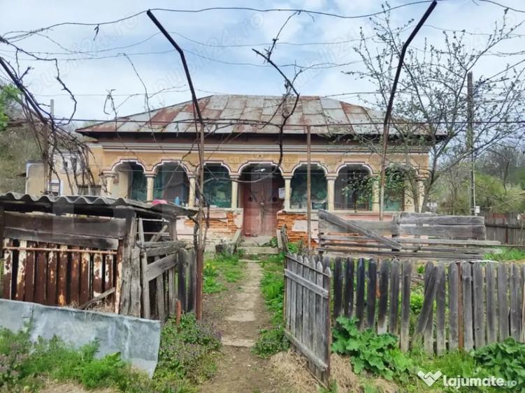 Casa tradi?ionala cu etaj ?i teren 2.080 mp | Cadastru ? - 6