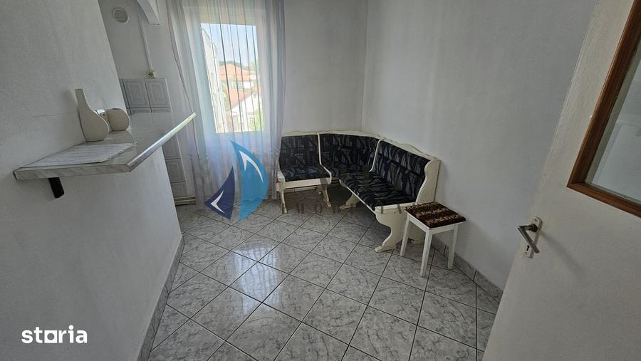 Apartament cu 4 camere decomandat în Reghin