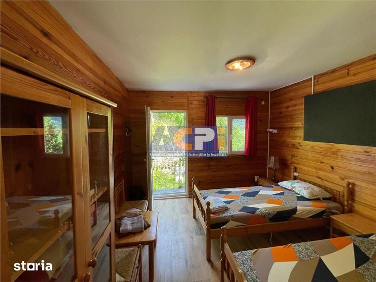 Casă cu 3 camere cu Teren 500 Mp în Mărgineni