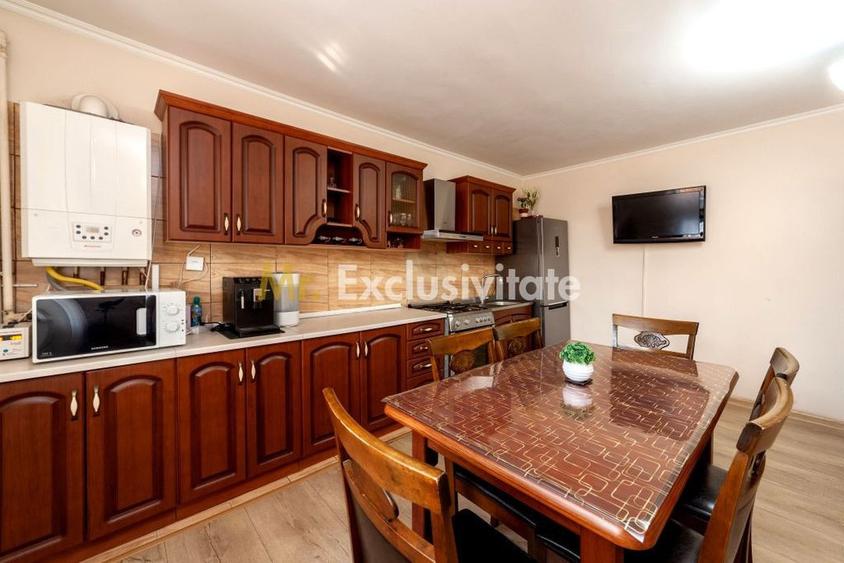 Casă cu 4 camere cu Teren 198 Mp în Trivale