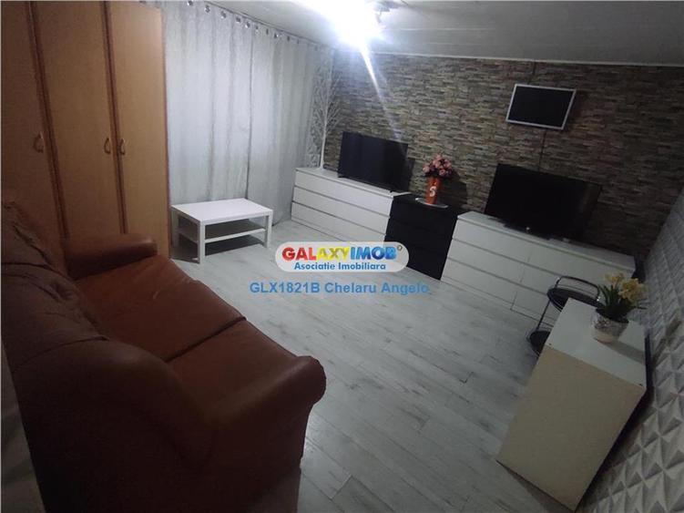 Casă cu 9 camere cu Piscina în Dristor