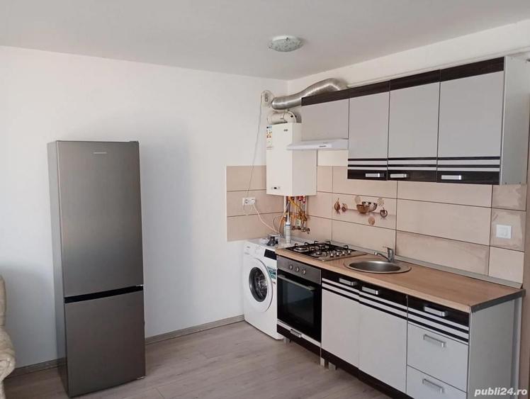 Apartament cu 2 camere semidecomandat în Aleea Tudor Neculai