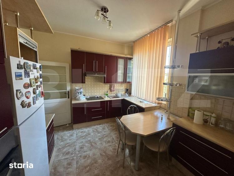 Apartament cu 3 camere decomandat în Titulescu
