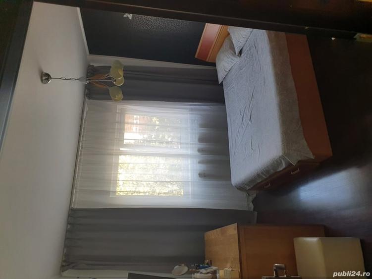 Apartament cu 5 camere decomandat în Găvana