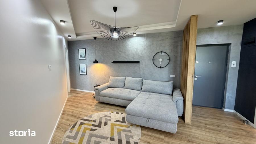 Apartament cu 3 camere, mobilat în Florești