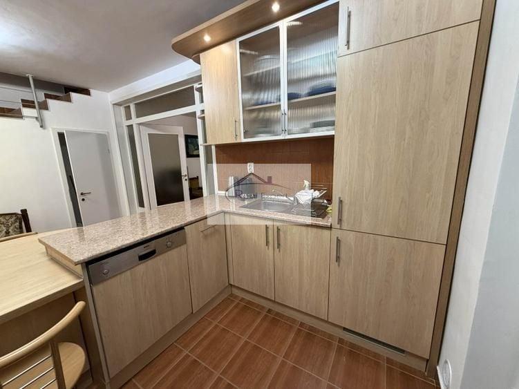 Duplex cu 5 camere cu Canalizare în Bună Ziua